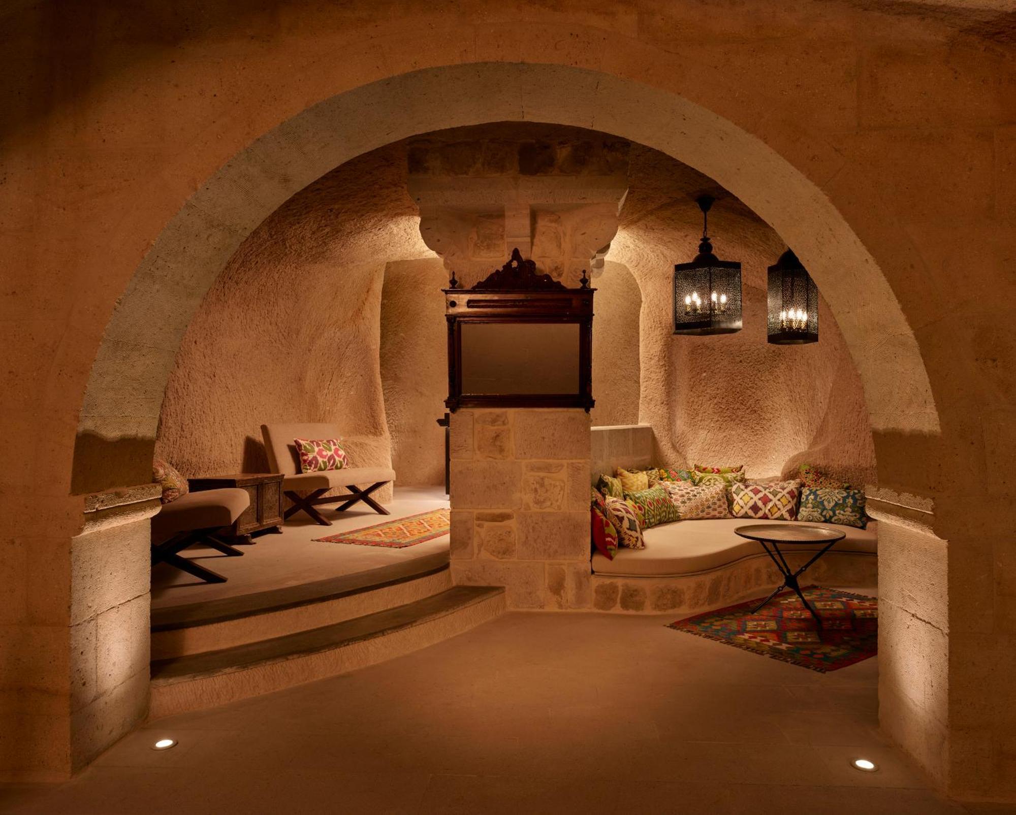 Cave Splendid Suite,1620590014:JPEG